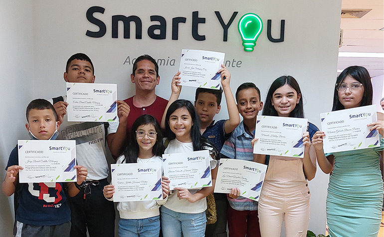 Culmina exitosamente 7mo campamento urbano “SmartYou ScratchCamp”  🧠💡